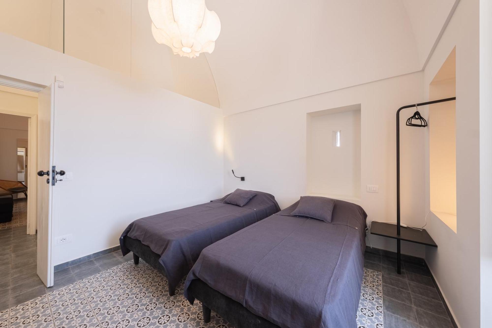 Pati Design Apartments - With Private Patio Or Terrace And Swimming Pool مونوبولي المظهر الخارجي الصورة
