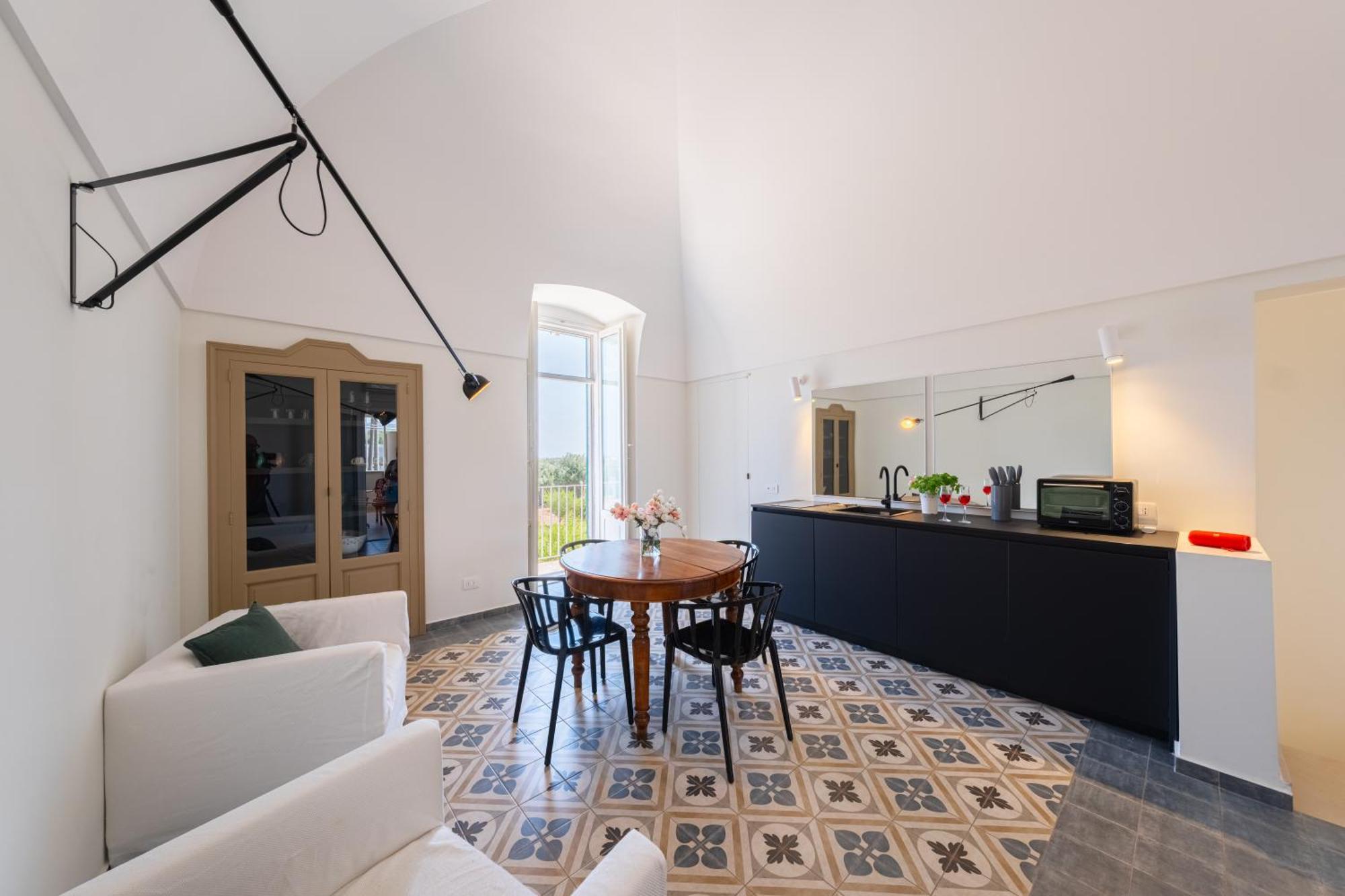 Pati Design Apartments - With Private Patio Or Terrace And Swimming Pool مونوبولي المظهر الخارجي الصورة